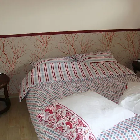 Authentique Avec Acces Au Canal Et Intimite Preservee - Fr-1-489-609 Gannay-sur-Loire