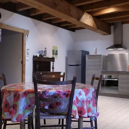 Authentique Avec Acces Au Canal Et Intimite Preservee - Fr-1-489-609 * Gannay-sur-Loire